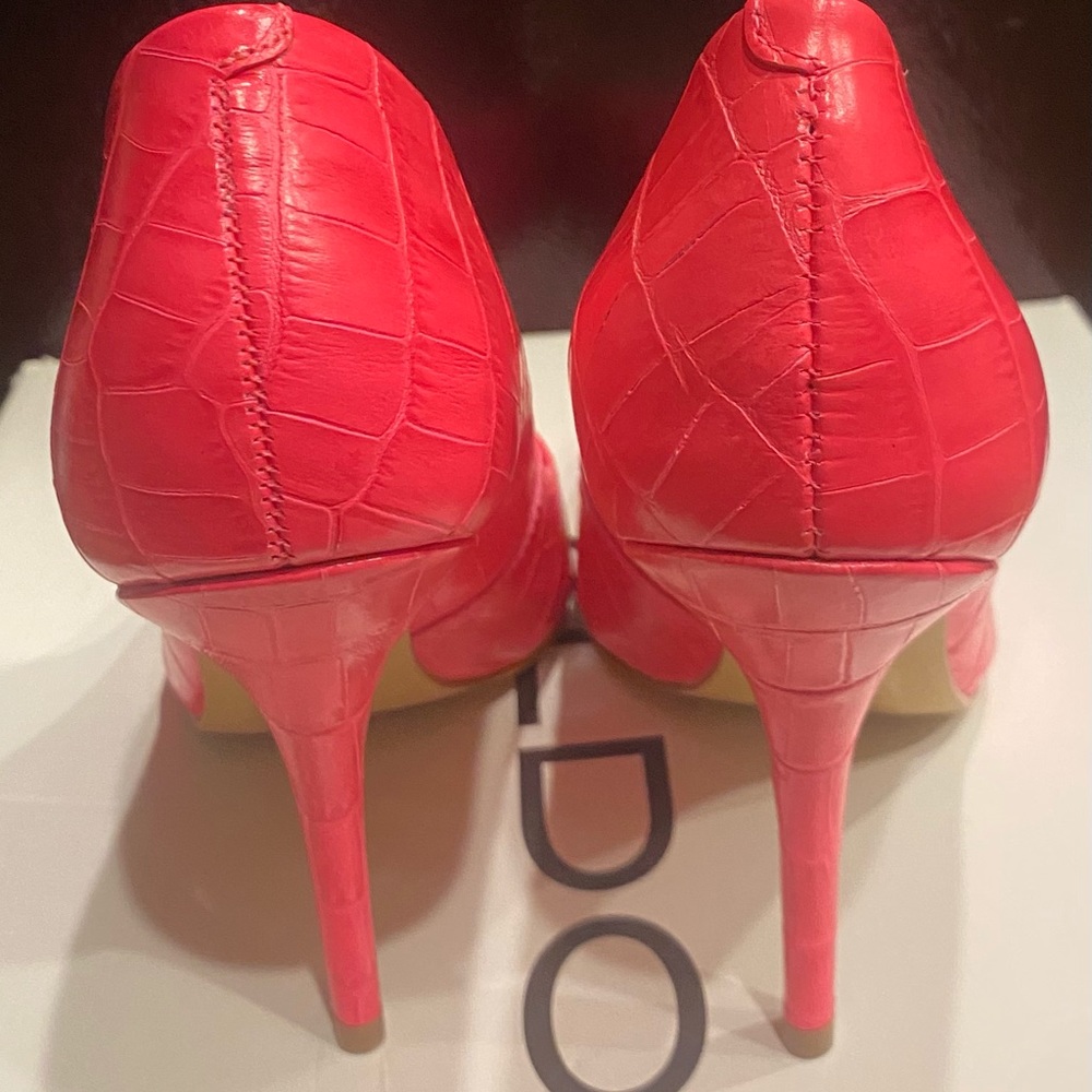 Aldo woman shoes